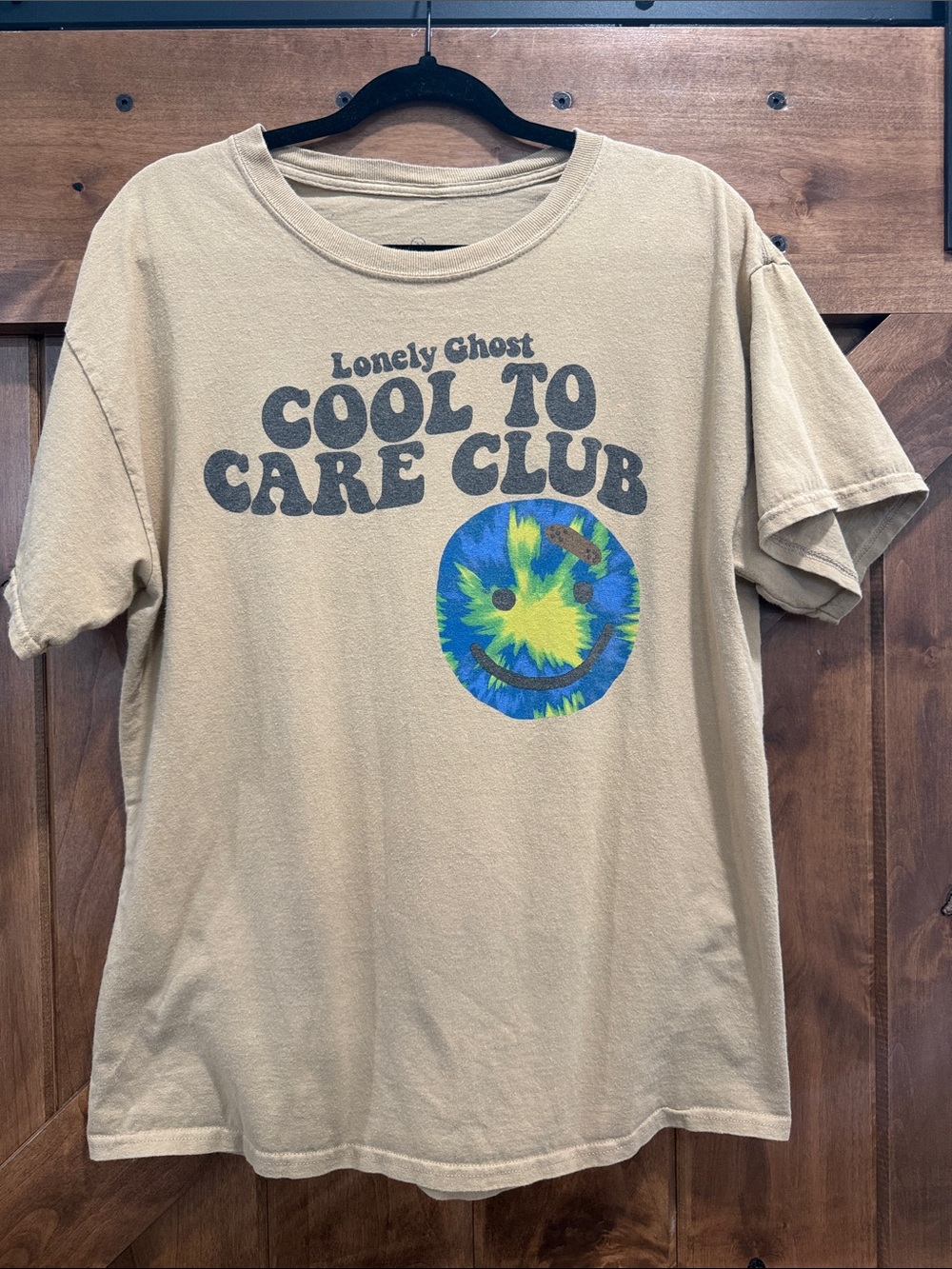 LONELY GHOST Tan Tee with Blue and Yellow Smiley Graphic